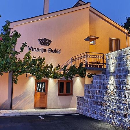 Апартаменти Djukic Winery Подгориця Екстер'єр фото